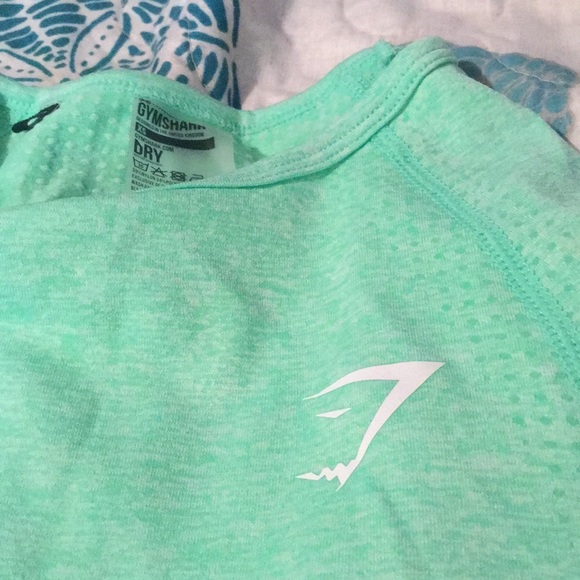 XS GymShark vital bright green set - Picture 3 of 8